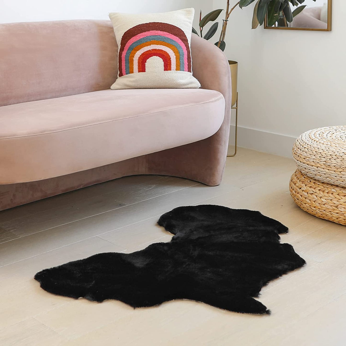 Black Map of Africa Luxurious Faux Fur Rug/Throw