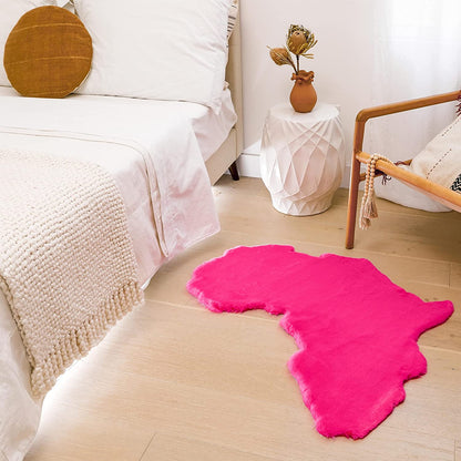 Fuchsia Map of Africa Luxurious Faux Fur Rug/Throw